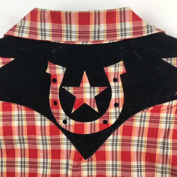 Casino Wear Western Shirt - Picture 6 of 8